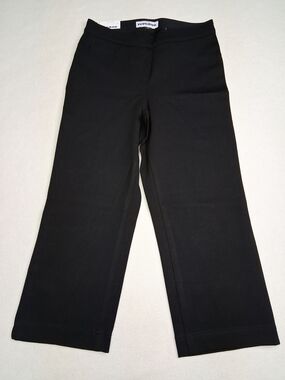 Peter Nygard Black Stretch Capri Pants